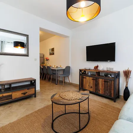 Apartament Riva *